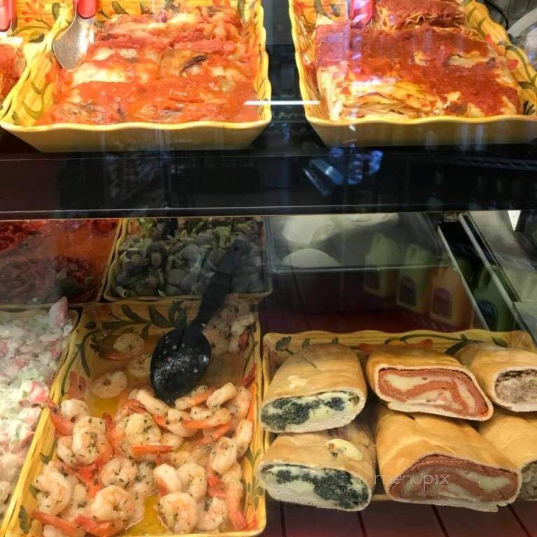 Gustosa Gourmet Deli - Toms River, NJ