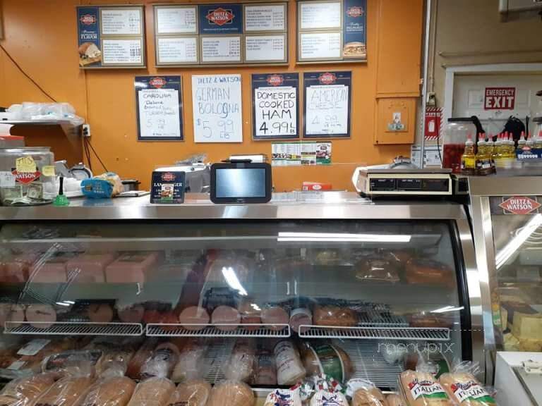 Town Deli - Browns Mills, NJ