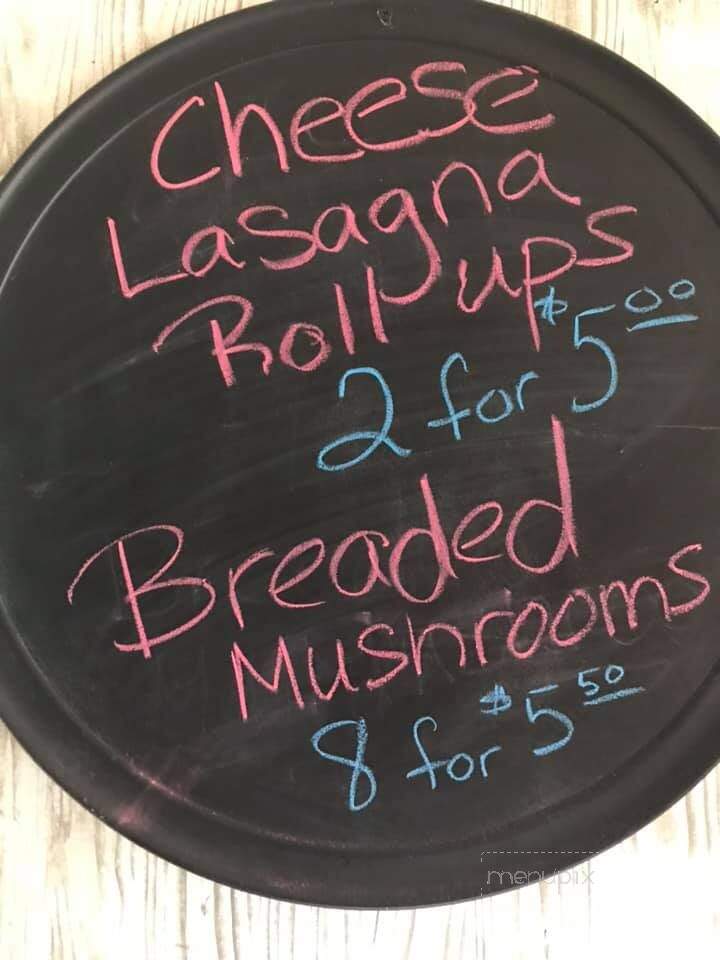 Lorenzo's Pizzeria & Restaurant - Sussex, NJ