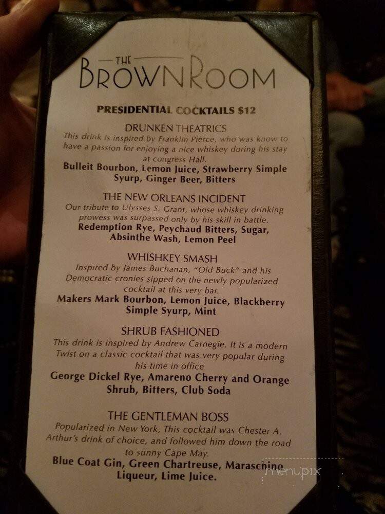 Brown Room - Cape May, NJ