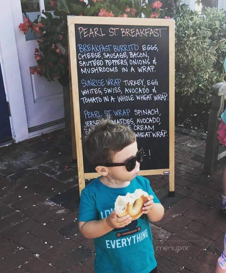 Pearl Street Market - Beach Haven, NJ